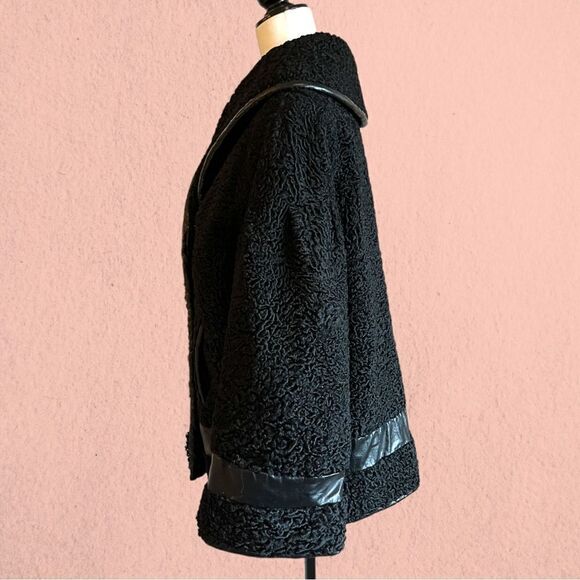 Vintage 1960s Hudson Bay black Persian lamb wool coat leather accents - Picture 3 of 16
